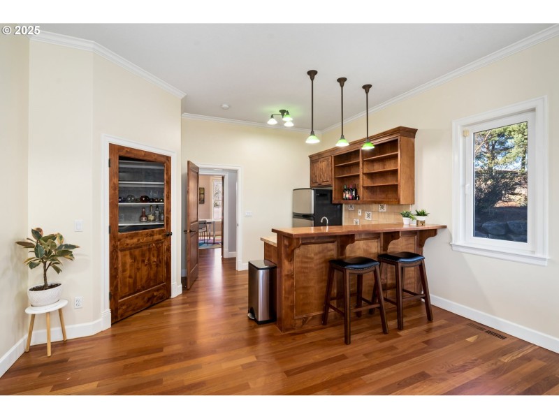 Wet Bar