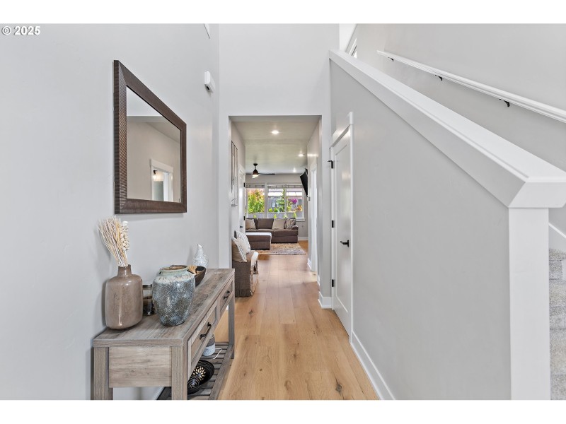 Entrance/Foyer