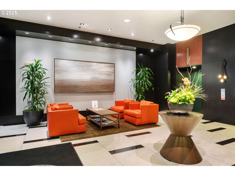 Entrance/Foyer