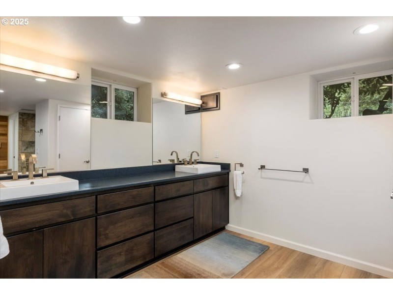 Owner's Suite Bathroom