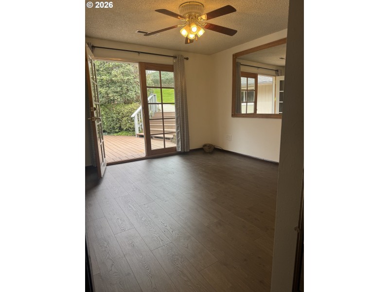 Bedroom, Owner's Suite