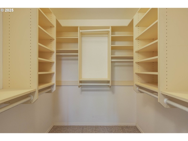 Bedroom, Owner's Suite