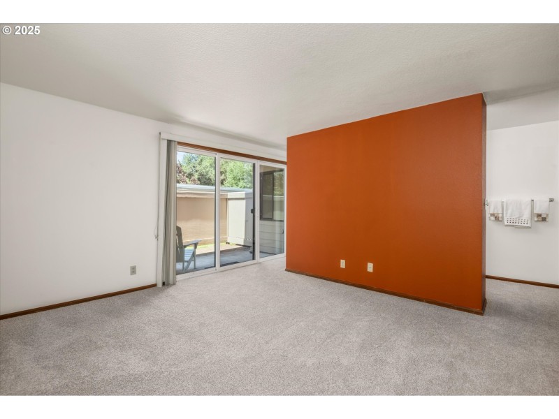 Bedroom, Owner's Suite