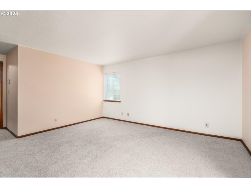 Bedroom, Owner's Suite