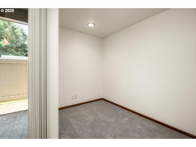 Bedroom, Owner's Suite