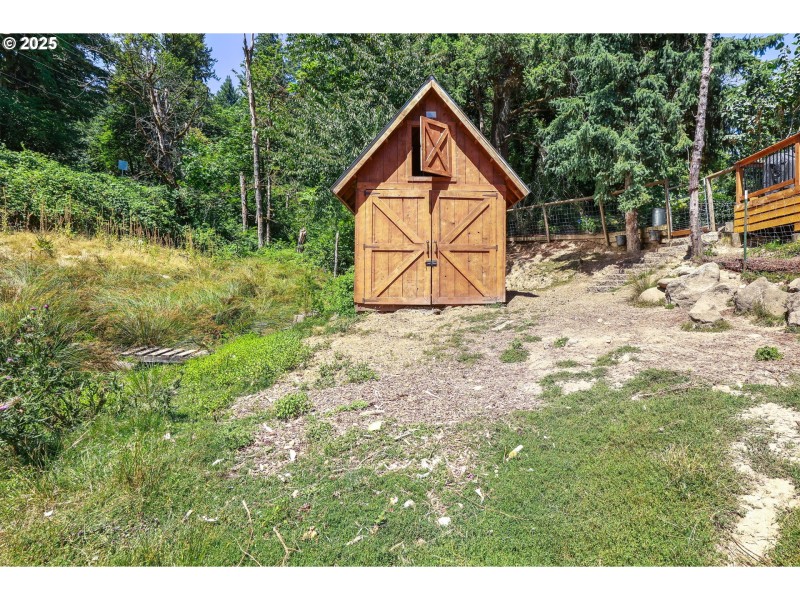 Barn