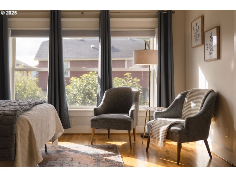 Bedroom, Primary