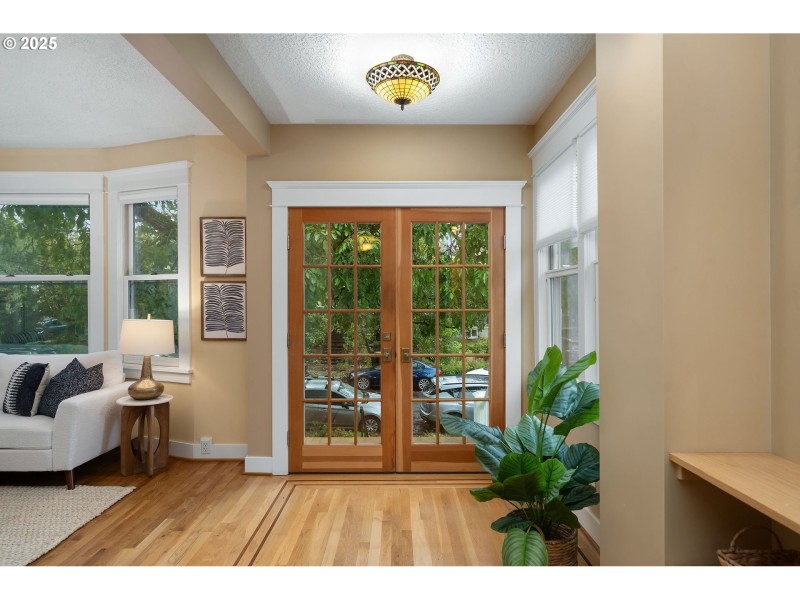 Entrance/Foyer