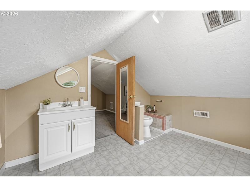 Attached Bathroom #2