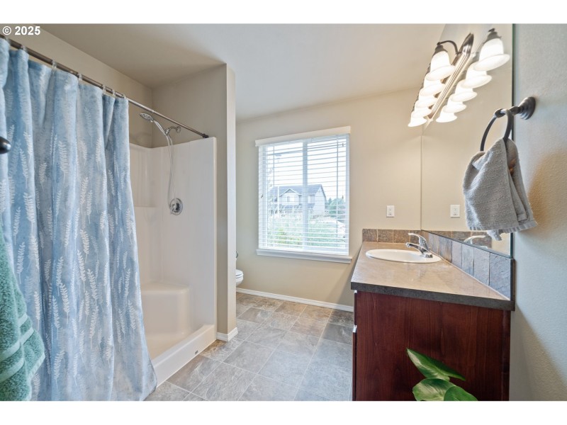 Owner's Suite Bathroom