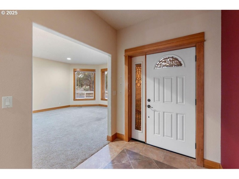 Entrance/Foyer