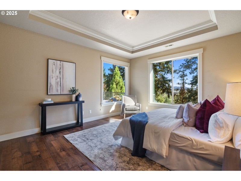 Bedroom, Owner's Suite