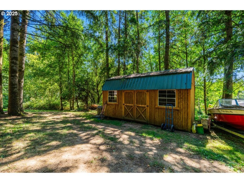Shed