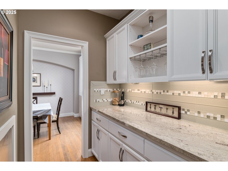 Butler's Pantry