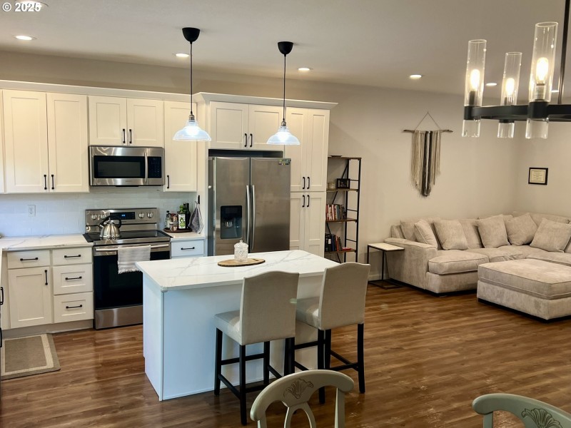 Kitchen/Living Room