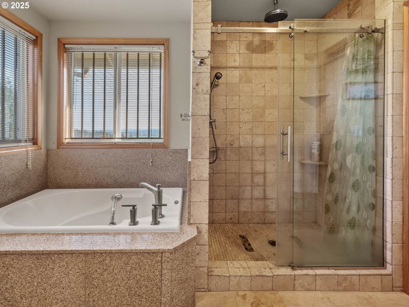 Bathroom, Attached