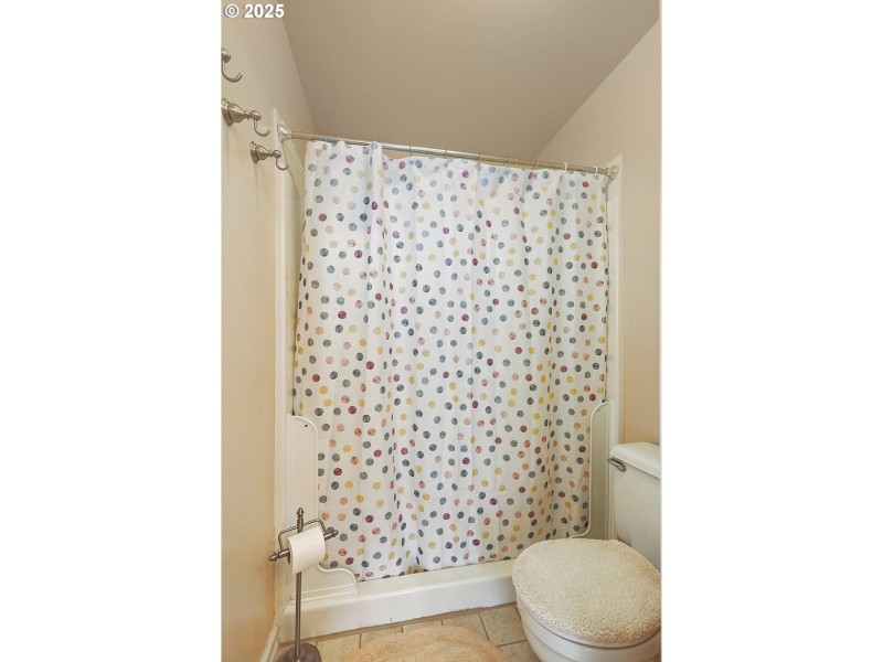 Bathroom, Attached