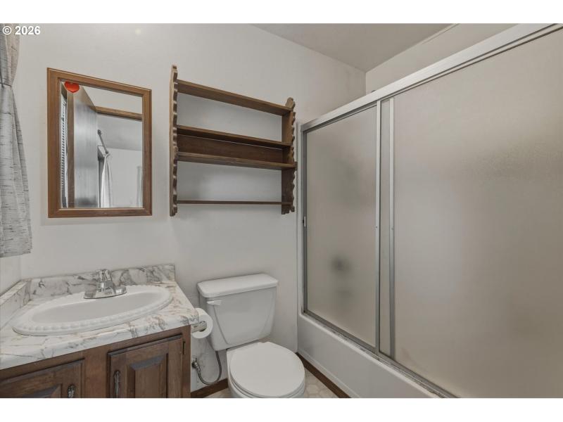 Owner's Suite Bathroom