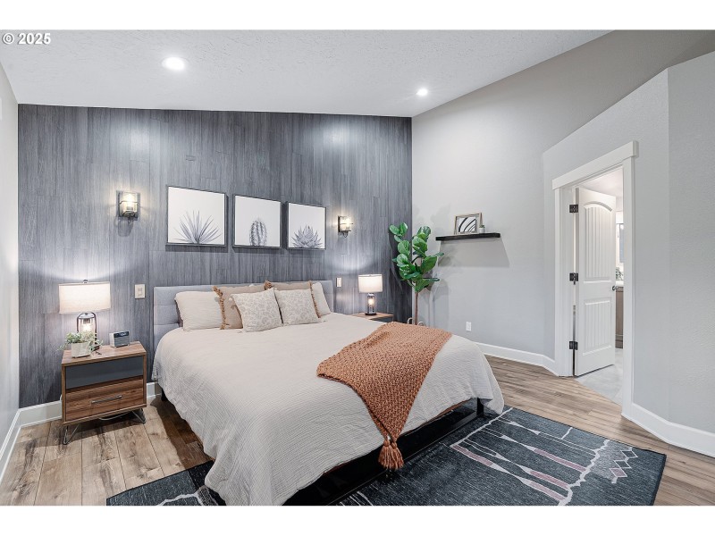Bedroom, Owner's Suite