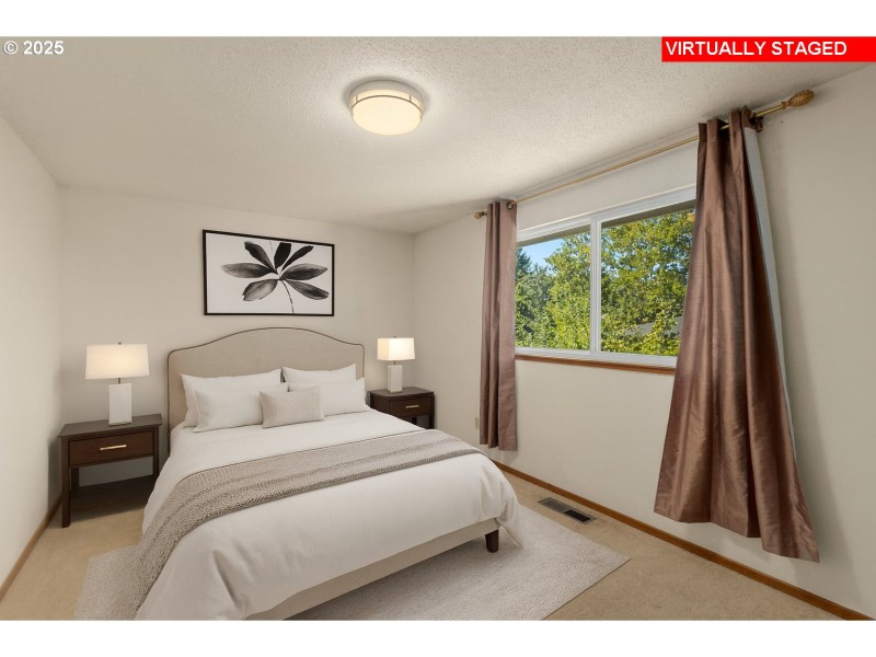 Bedroom, Primary