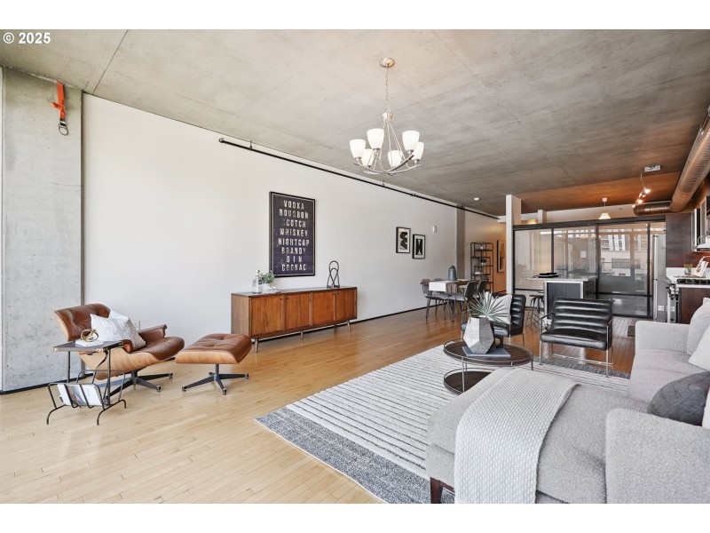 Living Room/Dining Room