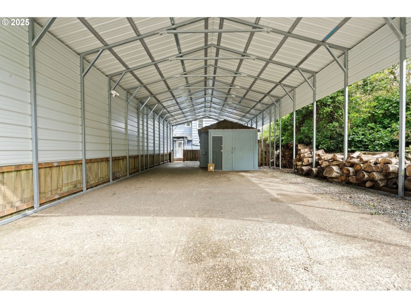 Carport