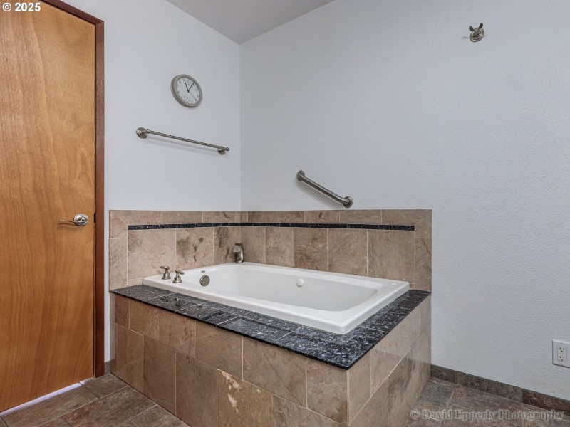 Bathroom, Attached