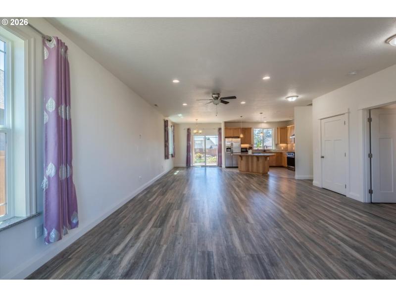 Living Room/Dining Room