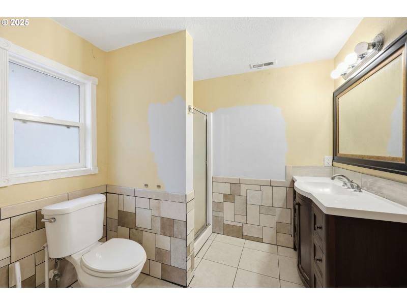 Owner's Suite Bathroom