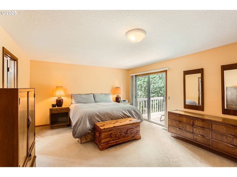 Owner's Suite Bedroom