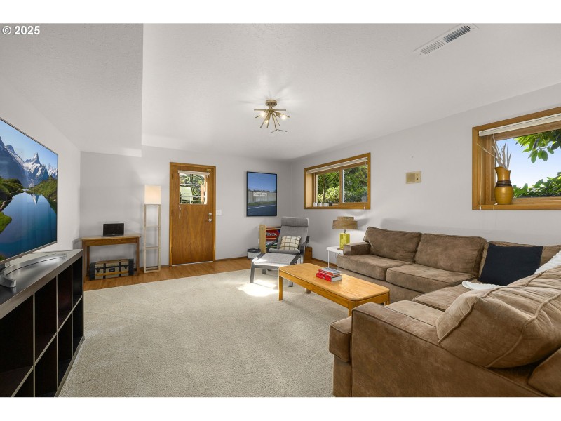 Guest Quarters