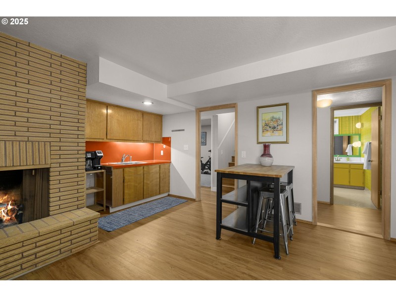 Wet Bar