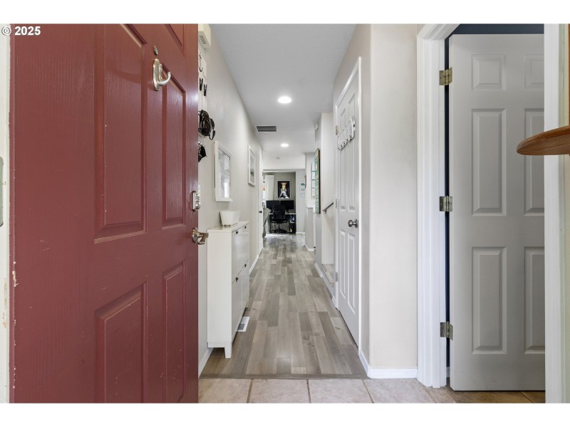 Entrance/Foyer