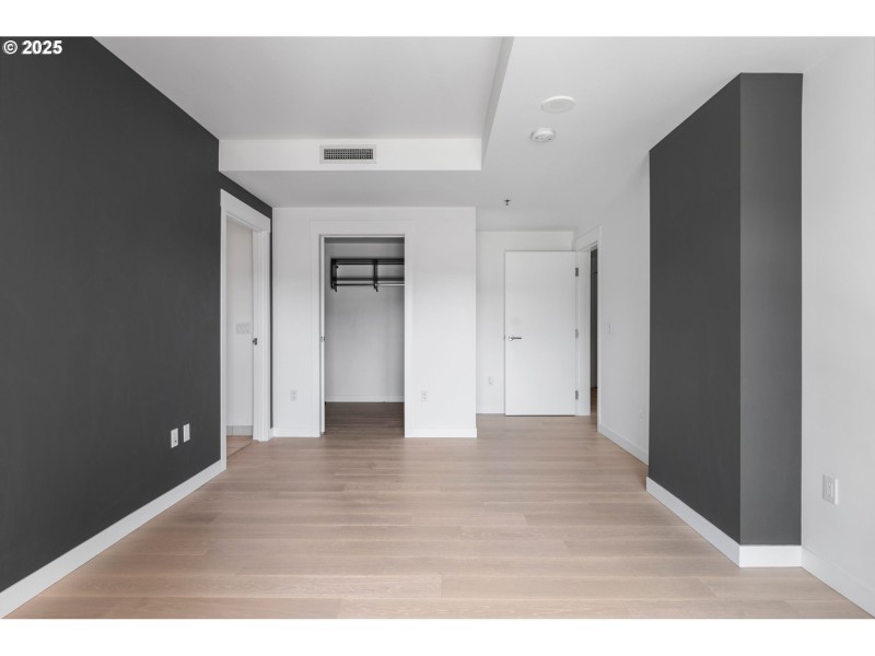 Bedroom, Primary