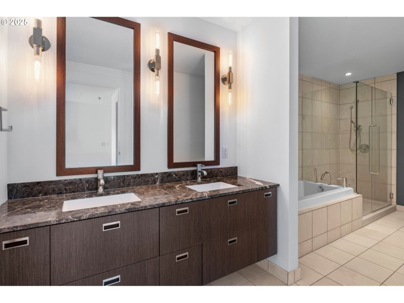 Bathroom, Attached