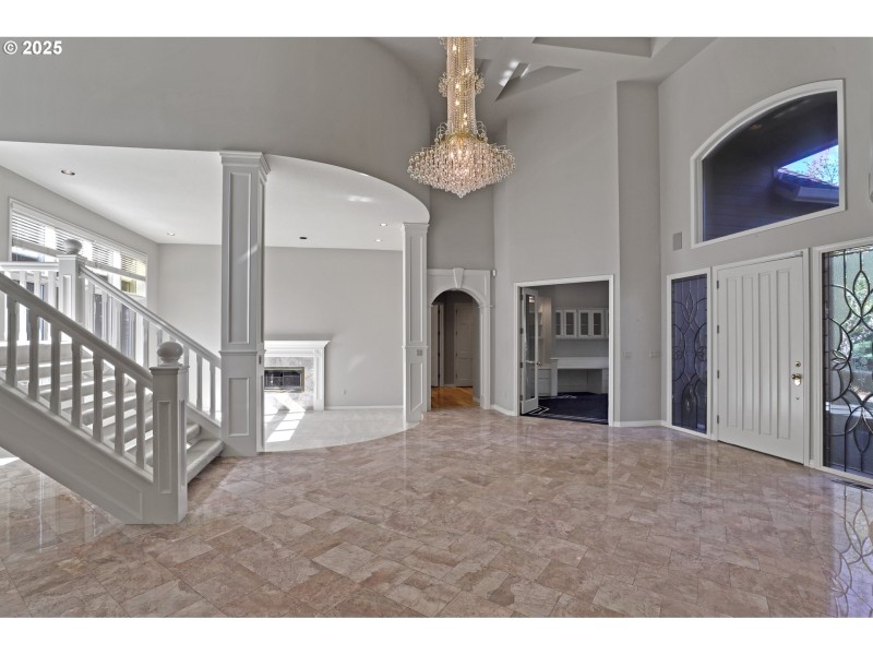 Entrance/Foyer