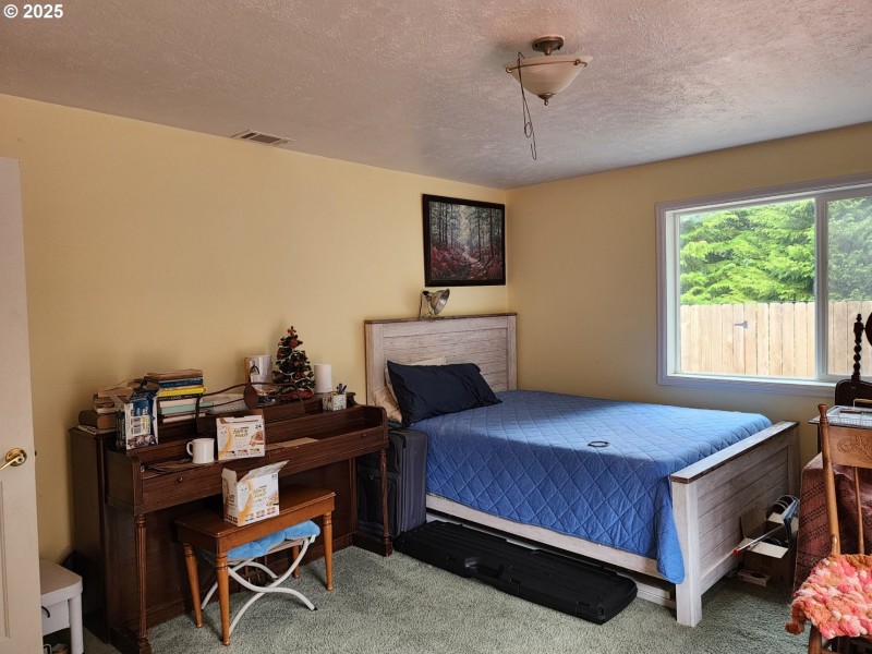 Bedroom, Owner's Suite