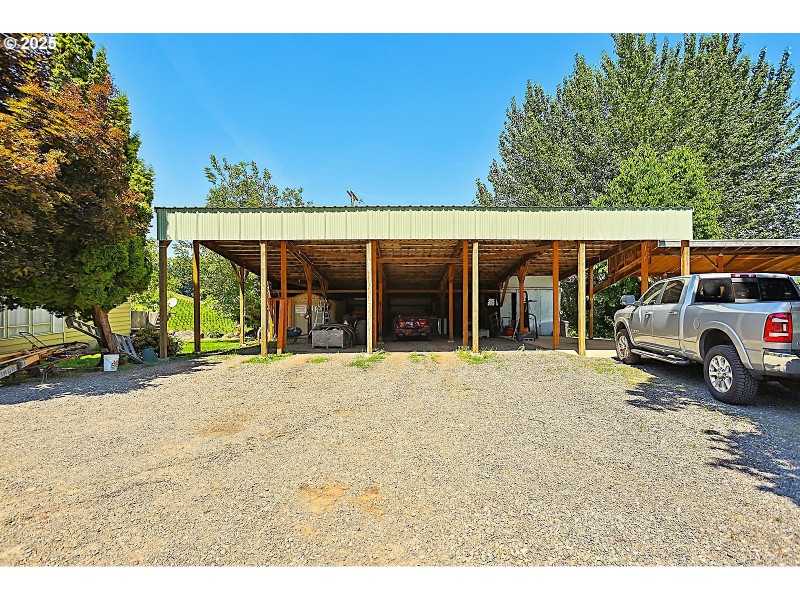 Carport