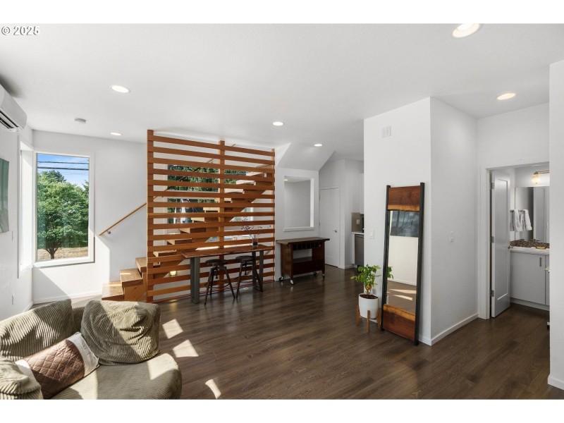 Living Room/Dining Room