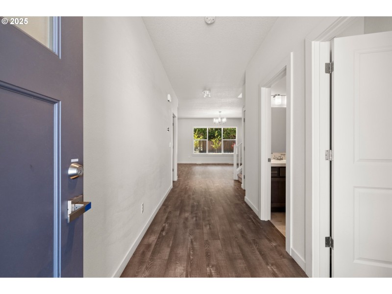 Entrance/Foyer