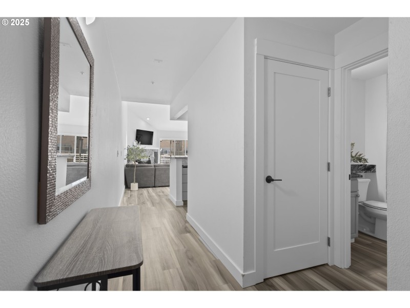 Entrance/Foyer