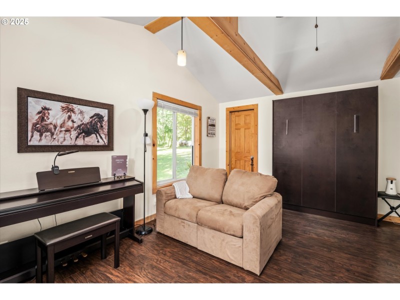 Guest Quarters