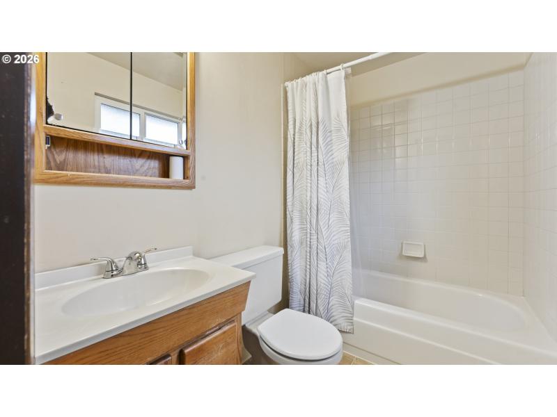 Owner's Suite Bathroom