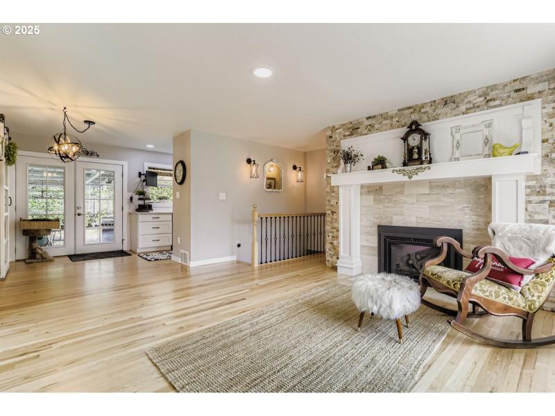 Living Room/Dining Room