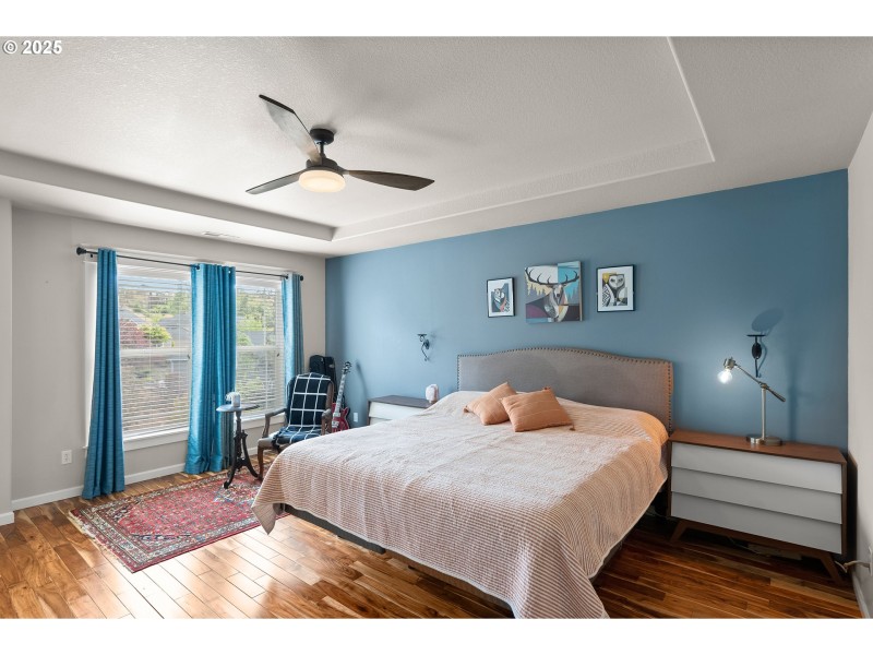 Bedroom, Primary