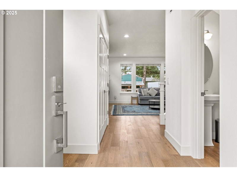 Entrance/Foyer