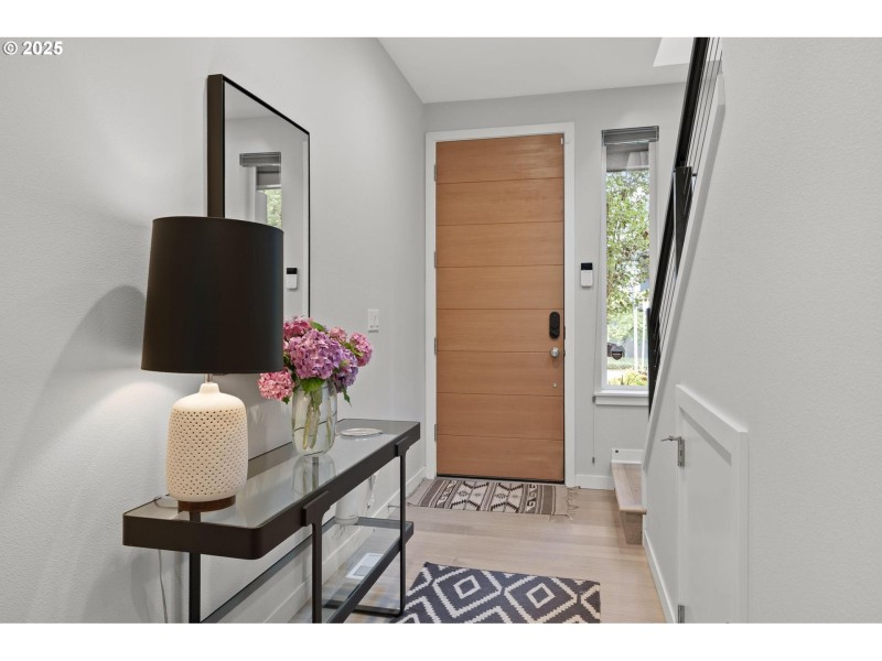 Entrance/Foyer