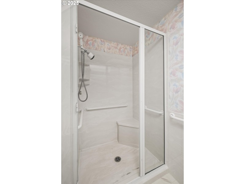 Bathroom, Attached