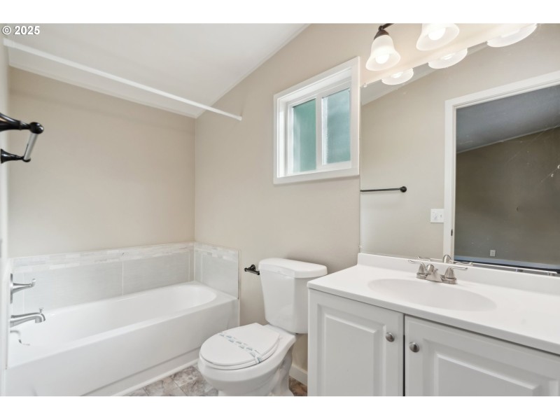 Bathroom, Attached