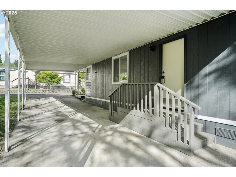 Carport